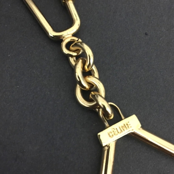 CELINE HORSE CARRIAGE GOLD TONE KEY RING CHARM/1A4778 - Picture 5 of 12